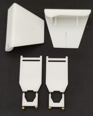 IH Fenders w/Adjustable Mounting Bracket