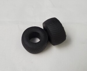 30.5-32 Pro-Puller Tires (1/64th Scale)